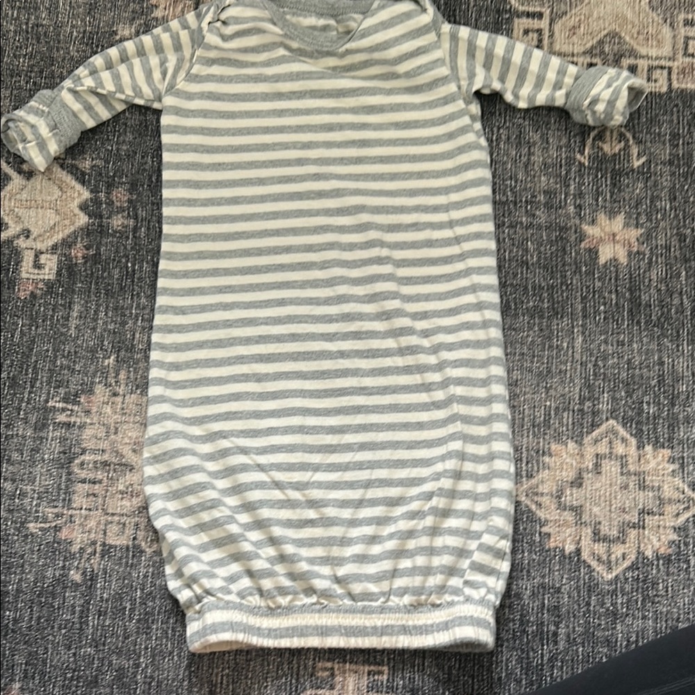 Mini Mochi Organic Cotton Striped Gray Kids Pajamas